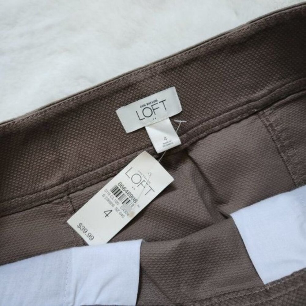 Ann Tylor Loft Brown Side Button Mini Skirt, size 4 - Picture 6 of 16